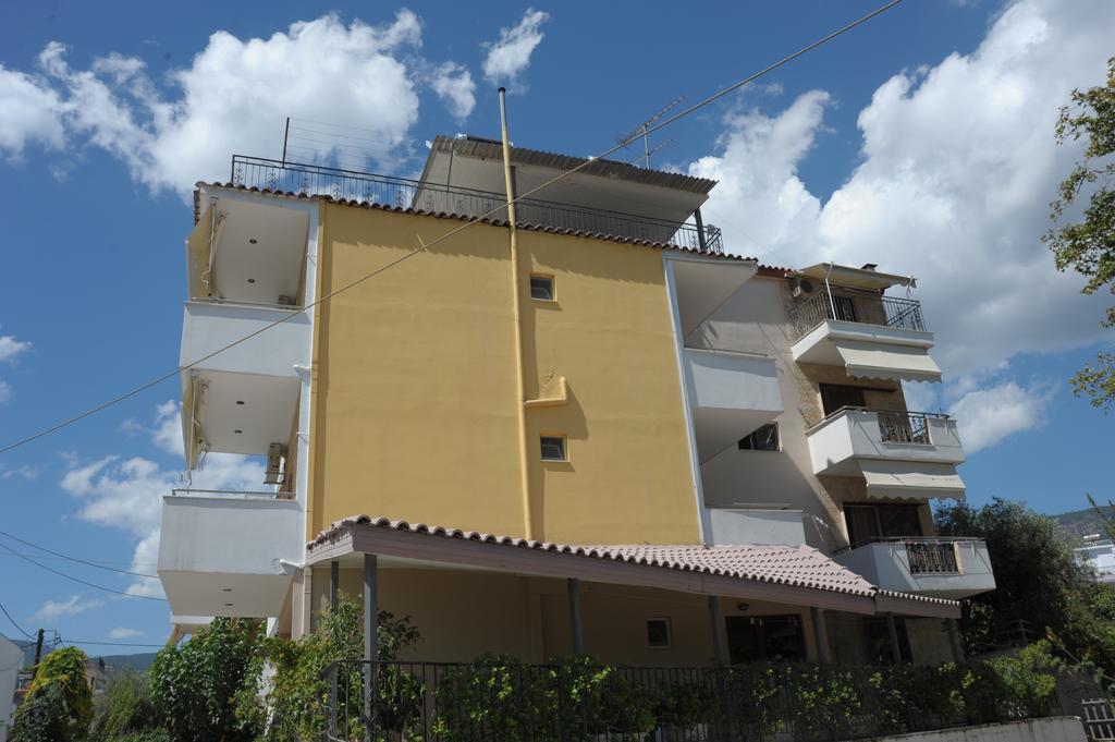 Iliahtida Apartments Rovies Exterior photo