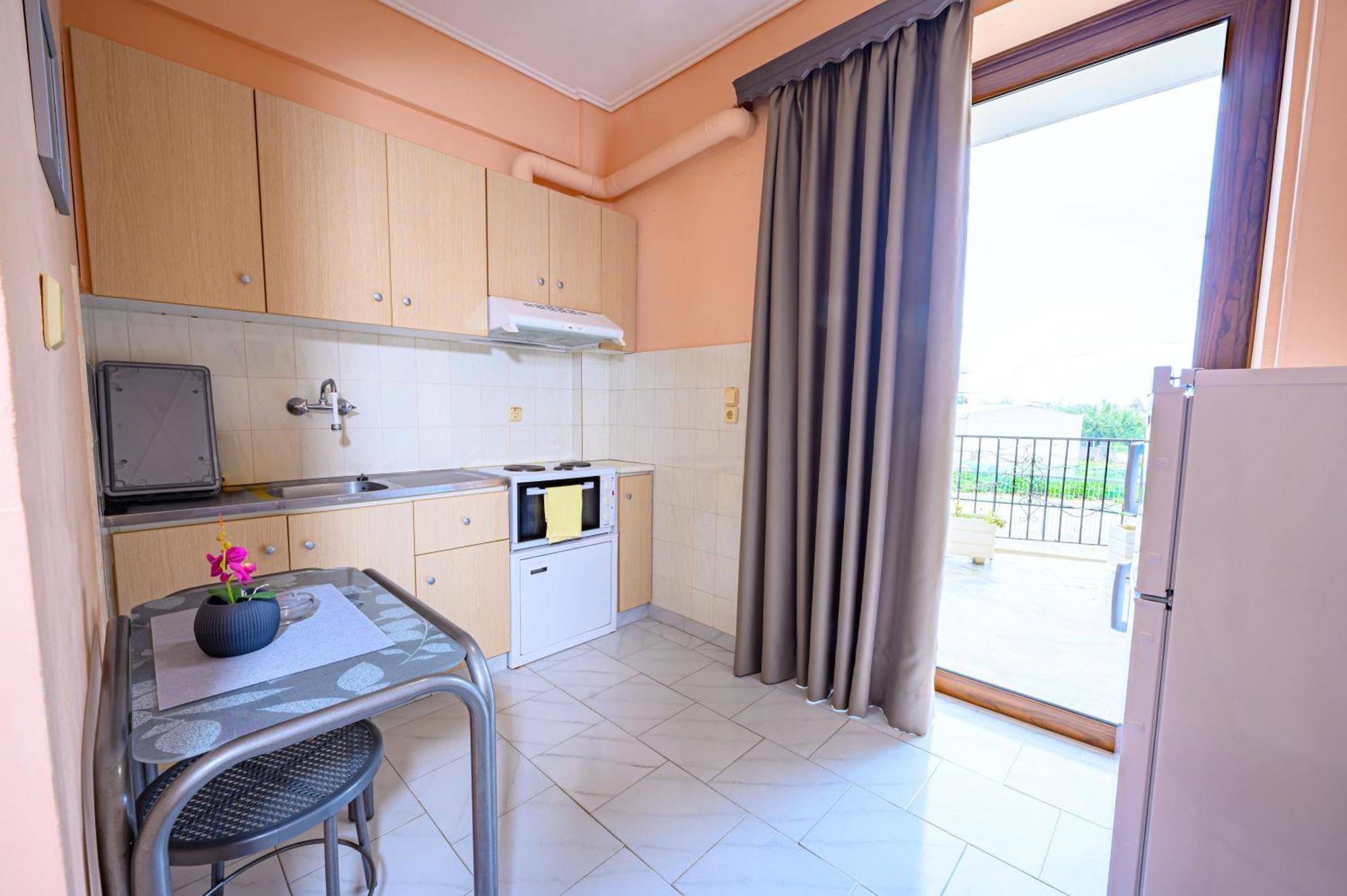 Iliahtida Apartments Rovies Exterior photo